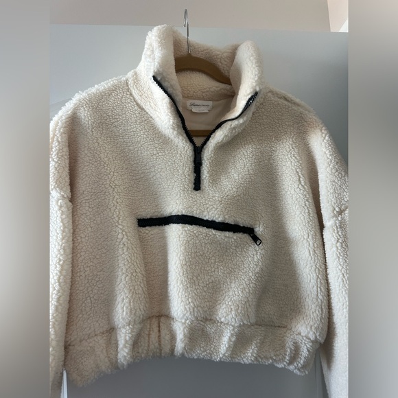 NWOT LOVERS AND FRIENDS RHEA PULLOVER - Picture 5 of 11